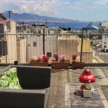 Cozy Seaview Studio - Piraeus