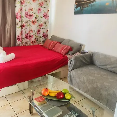 Apartment Cozy Seaview Studio - *